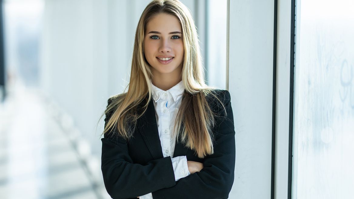 Женские деловые костюмы: как выбрать