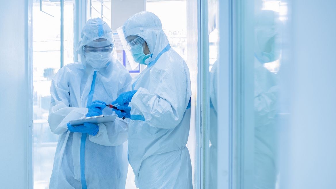 Одноразовые медицинские комбинезоны – главные преимущества