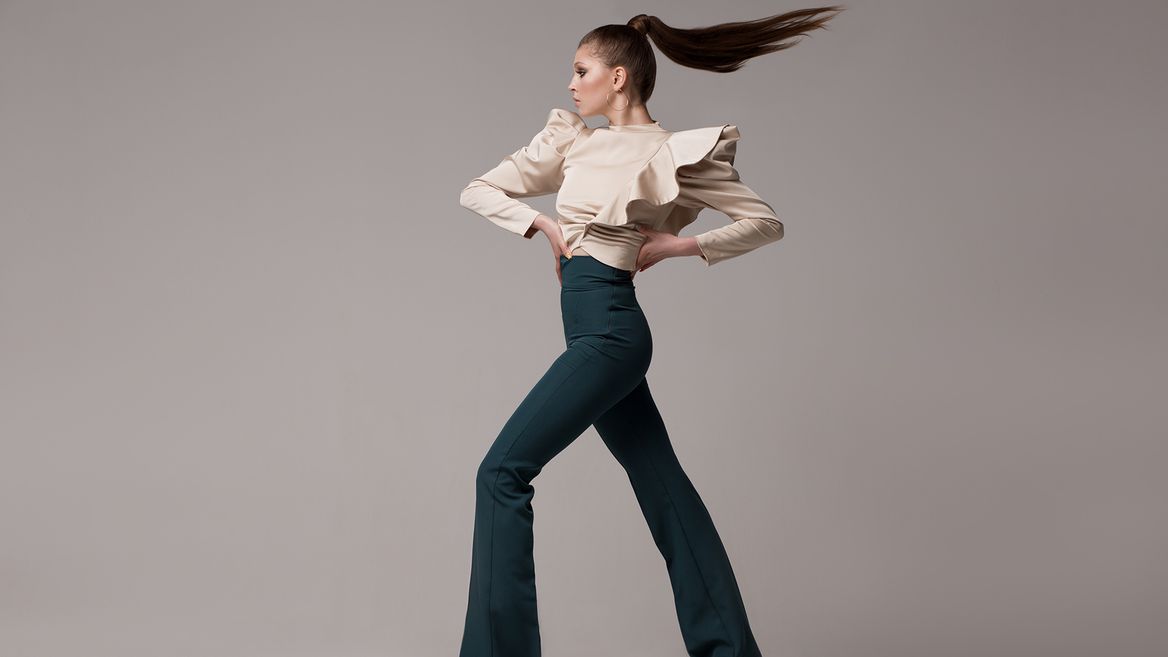 Широкие плечи 2020 – следовать ли тренду? Широкие плечи 2020 – следовать ли тренду?