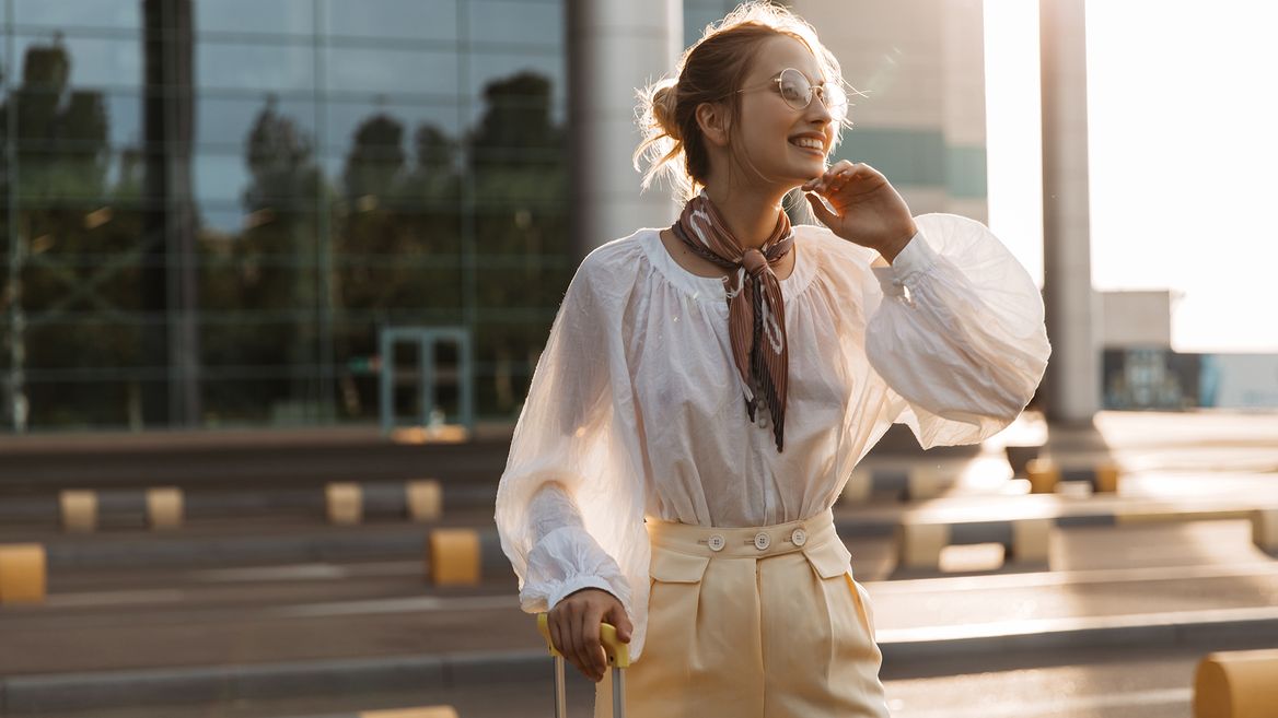 Как правильно носить блузки?