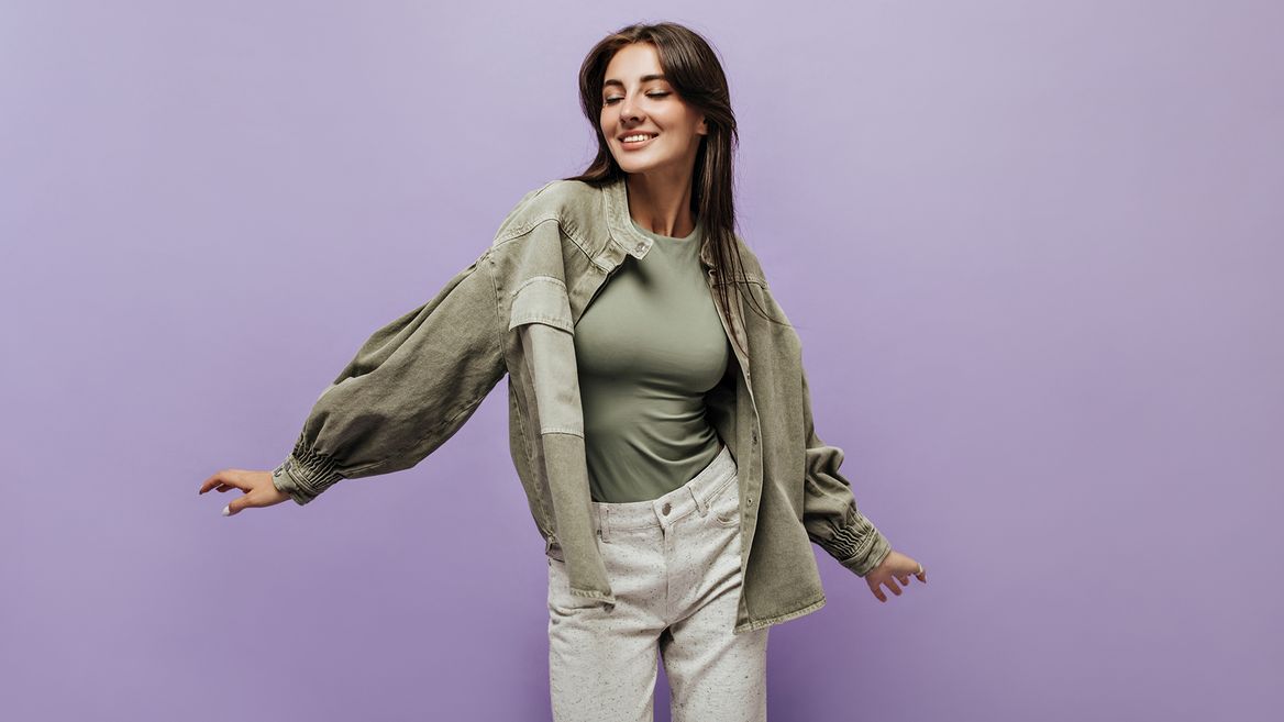 Почему женщины стали носить брюки?