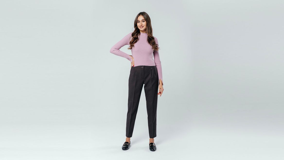 Зимние женские брюки коричневого цвета