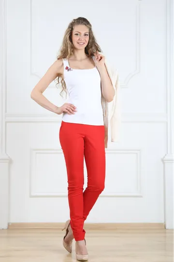 Брюки красные на средней посадке узкие с карманами - «Хлопок»